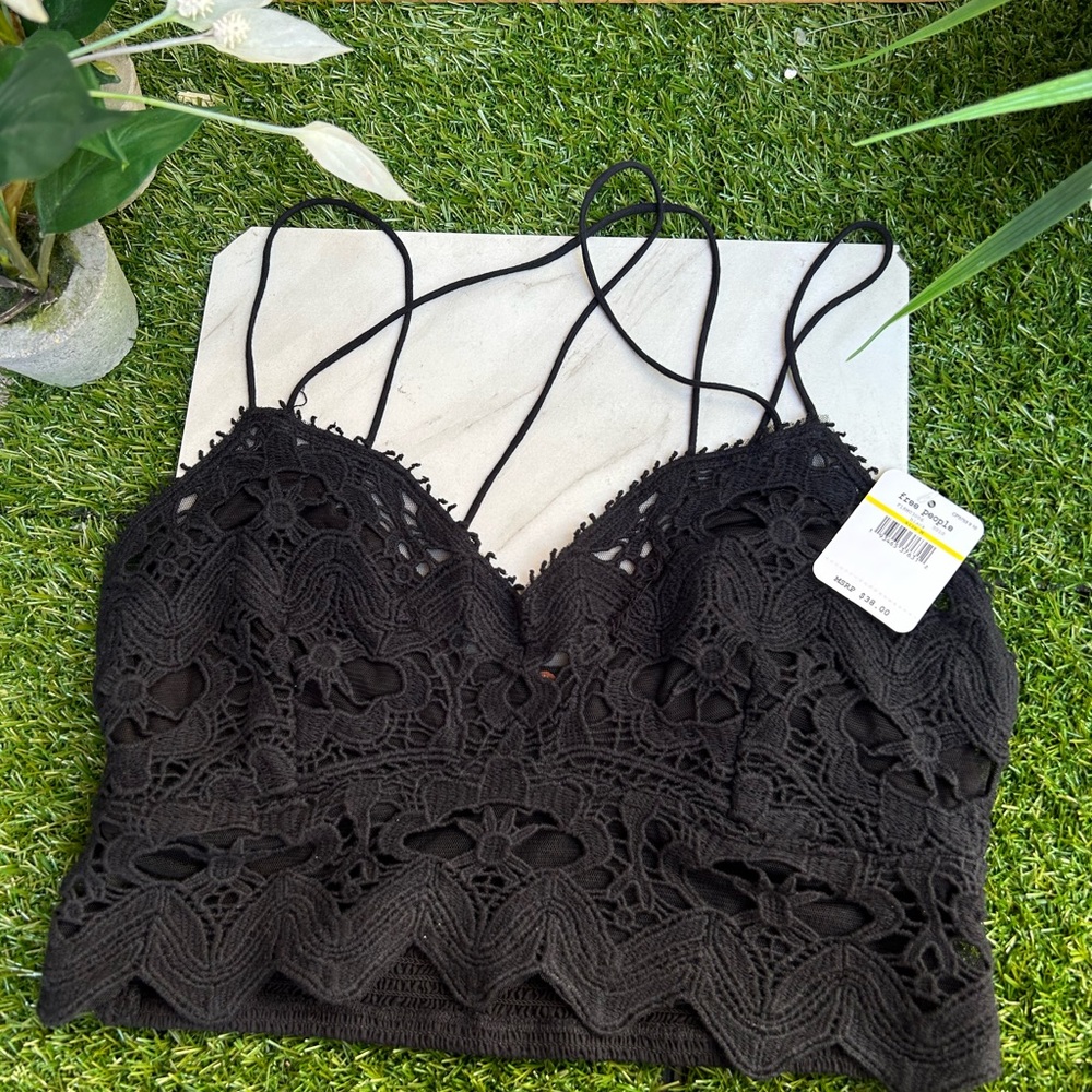 Free People black Lace bralette New without Tags size Medium M - Picture 7 of 10